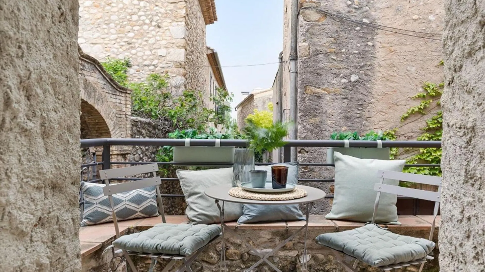 Vakantiehuis Beautiful Stone House With Private Terrace Villa Vilaur