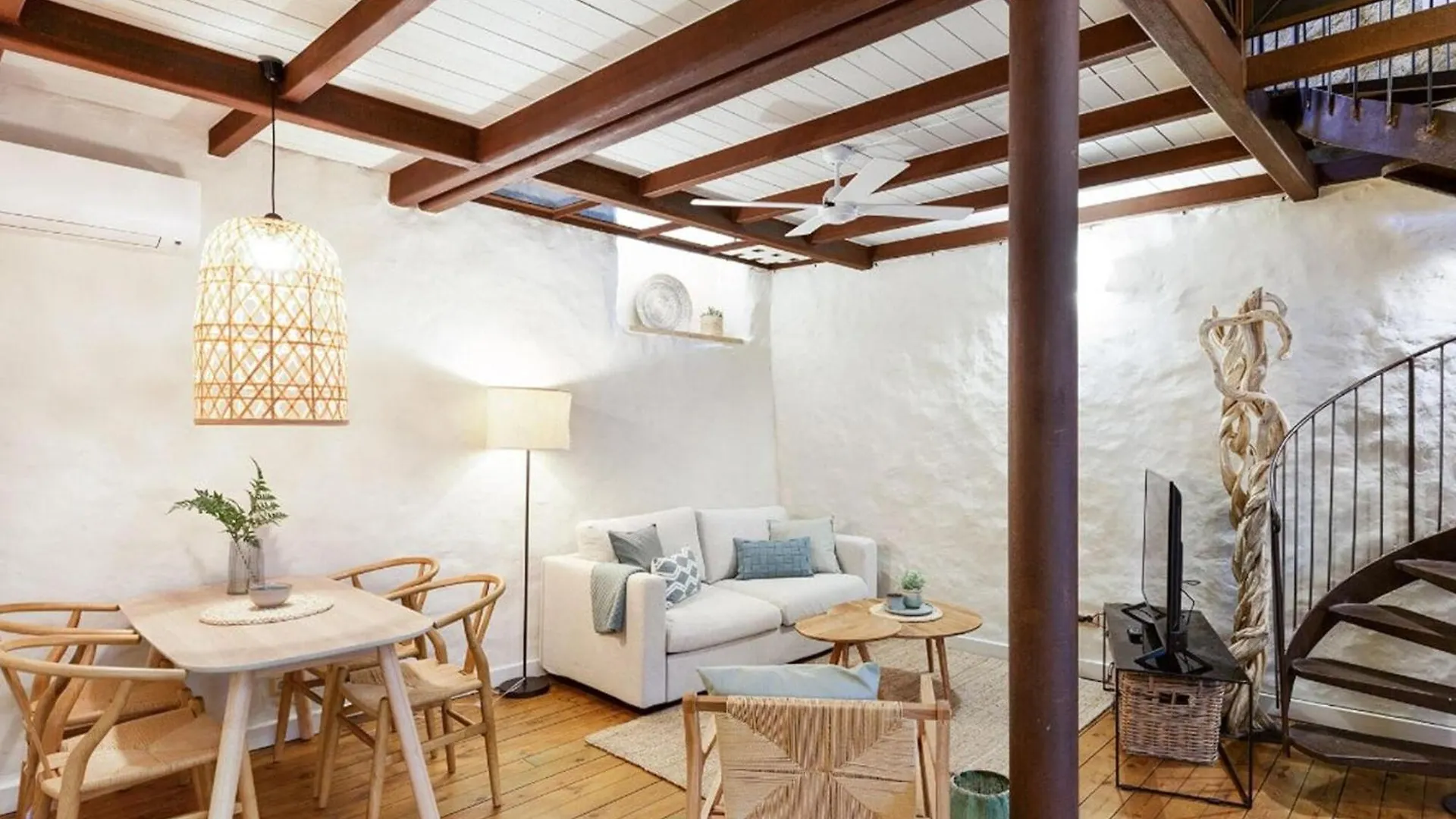 Beautiful Stone House With Private Terrace Villa Vilaur Spanje